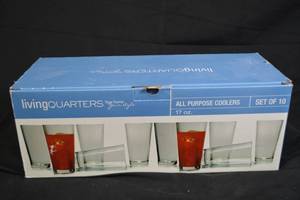 lot 86 image: Living Quarters Glass Cups 10ct