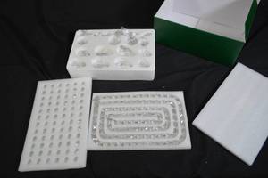 lot 109 image: Holiday Jewels by Valerie Jewel Decoration Bundle