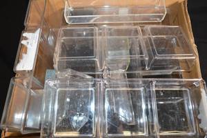 lot 114 image: Box of Assorted Plastic Tray