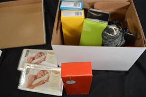 lot 188 image: Assorted Bedroom Pillowcases, Electric Heated Blanket, Etc.