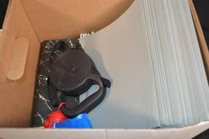 lot 189 image: Bulk Filing Folders  Dog Leash