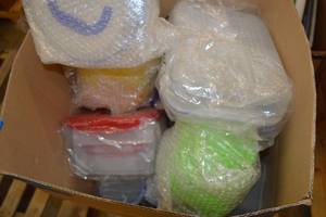lot 210 image: Box of Assorted Tupperware