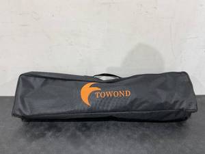 lot 530 image: Towond 150 inch Indoor Outdoor Projection Screen and Stand
