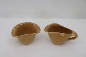 Rosemeade Cream & Sugar Set