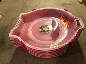 Lot of Sterilite 24 in. Red Nesting Storage Christmas Holiday Wreath Box with Clear Lid Customer Returns See Pictures