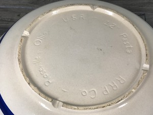 lot 18 image: Roseville Ohio Pottery Pasta Bowl Blue Stripes Large 12 Inch Usa Rrp