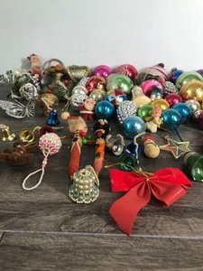 lot 31 image: Lot of Vintage Christmas Bulbs, Ornaments and More