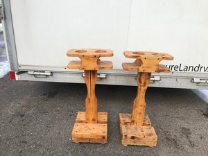 lot 5 image: 2 - Wood Drink Holders