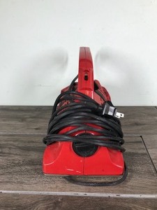 lot 43 image: Dirt Devil Hand Held Vacuum