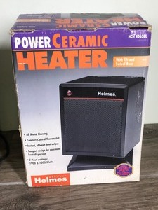 lot 65 image: 2 - Small Electric Heaters