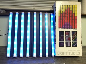 lot 98 image: Light Tubes - 8 Tubes of 192 Lights