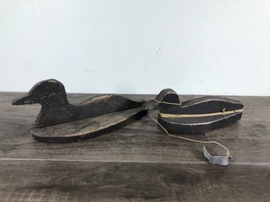 lot 136 image: 2 - Vintage Wooden Duck Decoys