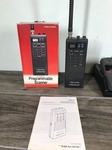 lot 322 image: Vintage Cell Phobe & 10 Channel Programmable Scanner