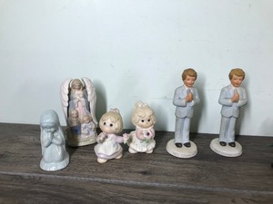 lot 343 image: Lot of Figurines