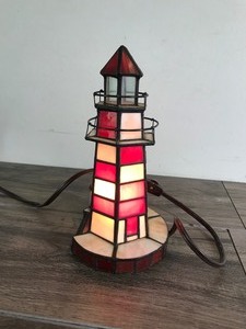 lot 360 image: Vintage Beautiful Tiffany Style Red & White Stained Glass Lighthouse Lamp 9.5