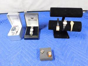 lot 163 image: Watches and rings