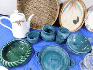 lot 199 image: Box of pottery dishes, creamerssugars, vintage perfume bottle and more