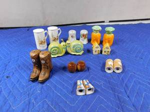 lot 244 image: Salt and pepper shakers