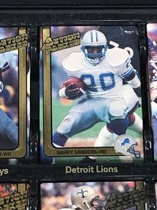 lot 376 image: 1991 Action Packed Football Card SET Lot of 291 Cards