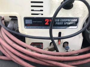 lot 395 image: Craftsman 2hp Air Compressor Paint Sprayer