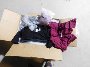 lot 294 image: Case of new short tops and 2 bathing suits