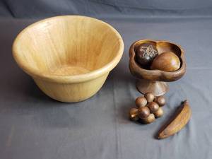 Wooden Bowl and Wooden Fruit