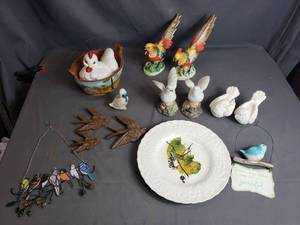 Lot of Small Bird Related Decor Pieces and Trinkets