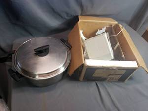 Pot and Ice Maker
