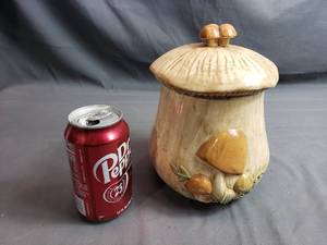 Arnels Mushroom Cookie Jar
