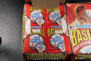 lot 28 image: 1991 Fleer Baseball Hobby Box Lot  2 Hobby Boxes
