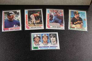 lot 108 image: 1982 Topps Baseball Complete Set  Cal Ripken Jr Rookie Card