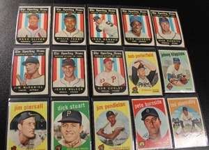 lot 109 image: 1959 Topps Baseball Card Lot  20 Cards Mid Grade or Better