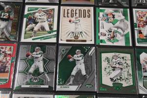 lot 175 image: Joe Namath Football Card Lot  20 Cards