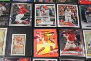lot 214 image: Yadier Molina Baseball Card Lot  20 Cards