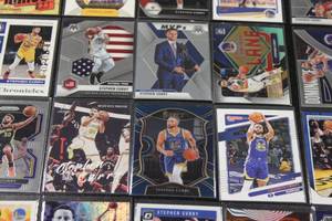 lot 216 image: Stephen Curry Basketball Card Lot  20 Cards