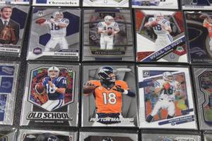 lot 217 image: Peyton Manning Football Card Lot  20 Cards