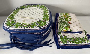 lot 78 image: Williams Sonoma Table Set WhiteBlue Chair Pads, Placemats and Napkins