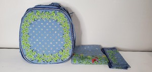 lot 56 image: Williams Sonoma Blue Provence tablecloth, four napkins and four seat cushions Matching Set