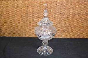lot 8 image: Marquis by Waterford 17.5 Crystal Ginger Jar MSRP $149.98
