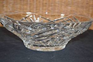 lot 16 image: Waterford Marquis 12 Maximilian Footed Crystal Bowl MSRP $99.99