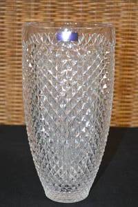 lot 20 image: Marquis by Waterford 9 Diamond Vase MSRP $450.00