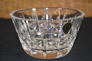 lot 29 image: Waterford Kylemore Bowl MSRP $59.99