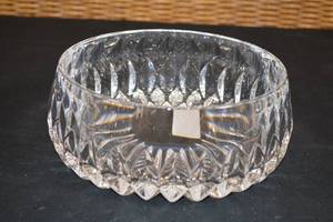 lot 40 image: Marquis by Waterford Brennan 8.5 Bowl MSRP $46.50