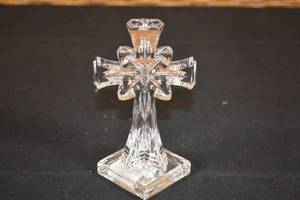 lot 69 image: Marquis by Waterford Traditional Cross MSRP $49.00