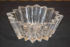 lot 70 image: Marquis by Waterford MQ Star Clear Bowl MSRP $100.00
