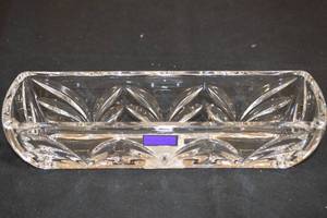 lot 85 image: Marquis by Waterford Chevron Cracker Tray MSRP 50.00