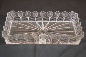 lot 89 image: Marquis by Waterford Wheat Bread Basket MSRP $149.00