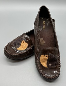 lot 66 image: Taos Loafer Shoes