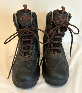 lot 95 image: Warm Coleman Boots