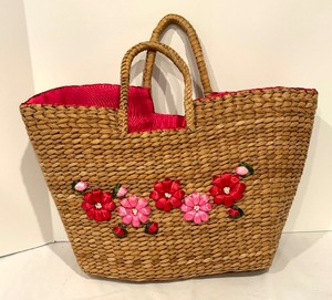 lot 29 image: Three Woven Handbags by Cappelli, Chicos and Tally Ho